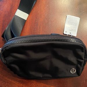 LULULEMON BELT BAG